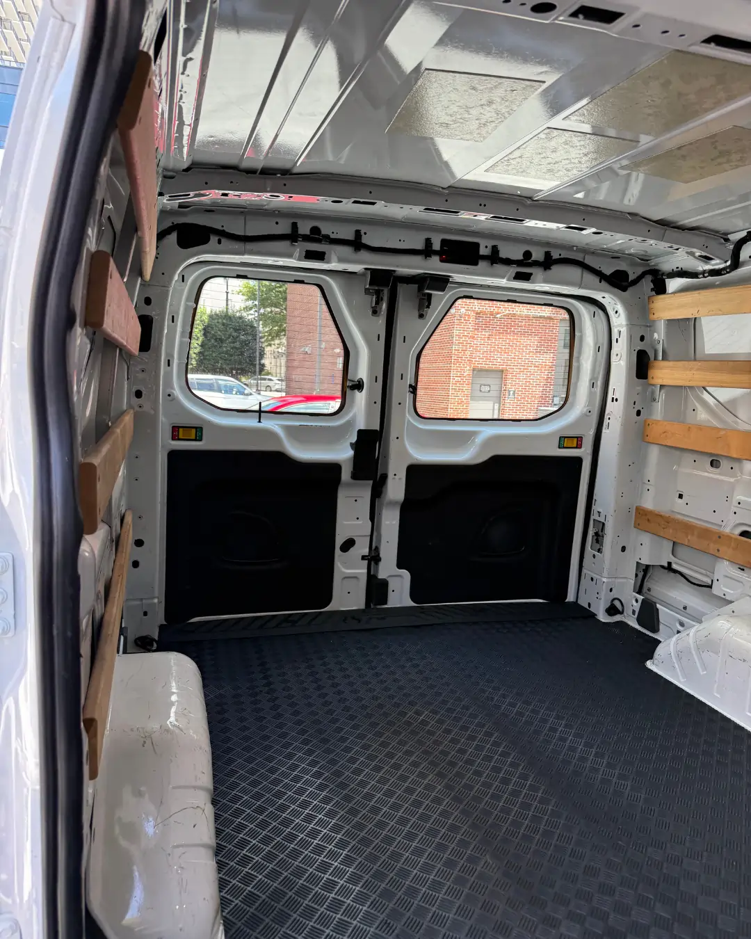 Ford Transit Cargo Van - View 8