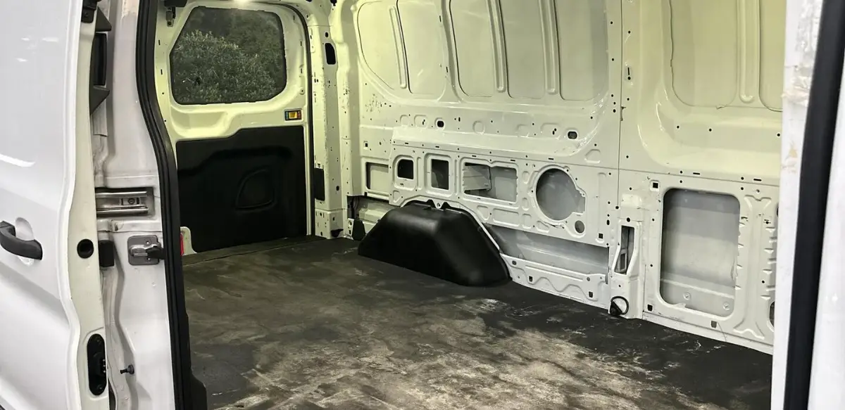 Ford Transit Cargo Van - View 6